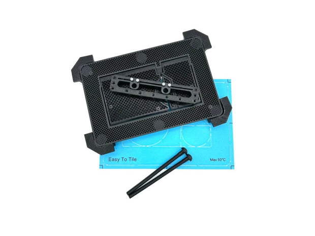 Uniwersalny zestaw ukrytego przycisku spłuczki WC Pilnas EasyToTile – zaokrąglona krawędź (3 w 1 wycięcie)