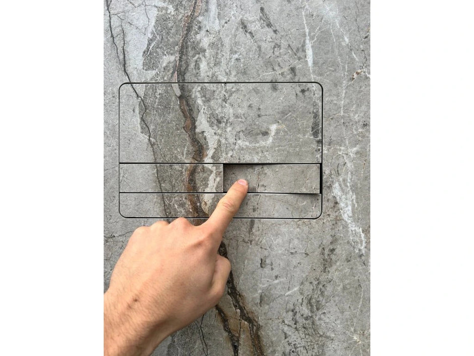 Ukryty przycisk spłukujący WC EasyToTile – TECE SIDE Okrągła krawędź (z szablonem montażowym)