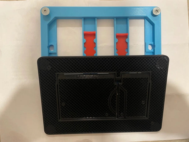 Ukryty przycisk spłukujący WC EasyToTile – Alca / Alcaplast (3-w-1 otwór)